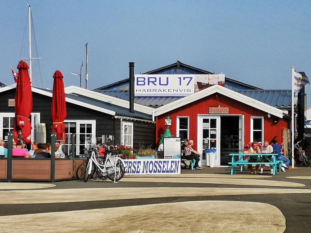 Vakantiehuis Vakantiewoning Aan Jachthaven Zeeland, Vp012 Bruinisse