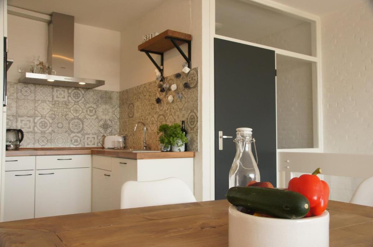 Vakantiewoning Aan Jachthaven Zeeland, Vp012 * Bruinisse