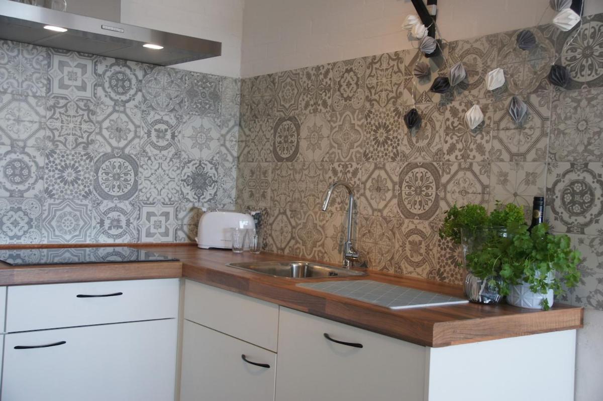 Vakantiehuis Vakantiewoning Aan Jachthaven Zeeland, Vp012