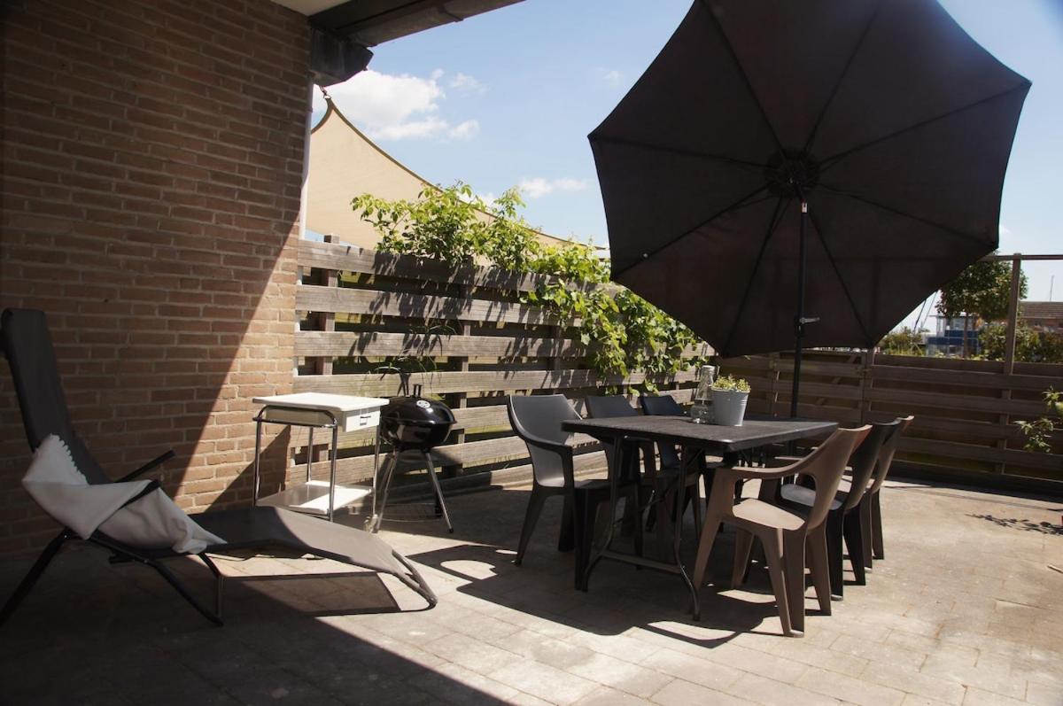 Vakantiewoning Aan Jachthaven Zeeland, Vp012 *